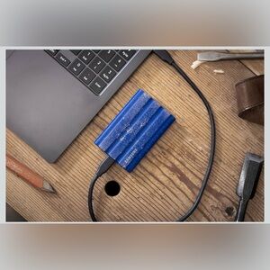 Samsung Portable External Drive - Blue 1T storage